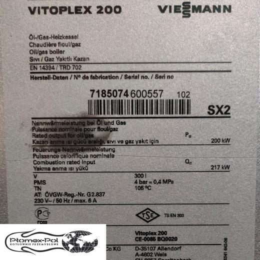 Tabliczka znamionowa kotła Viessmann Vitoplex 200 o mocy 200 kW ze specyfikacją techniczną